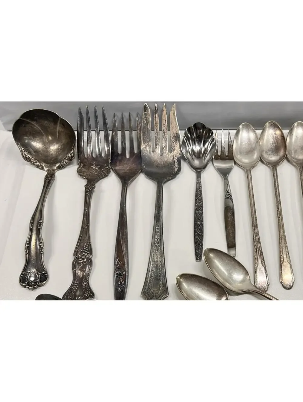 Vtg Antique Silverplated Flatware Silverware 14 Pieces Assorted Serving Utensils